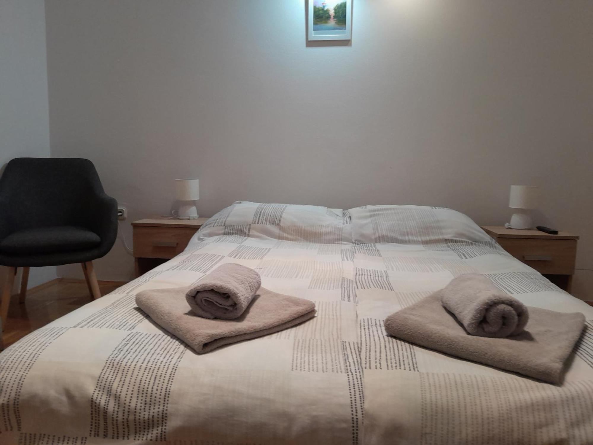 Apartman Kod Dide I Bake Вуковар Екстериор снимка