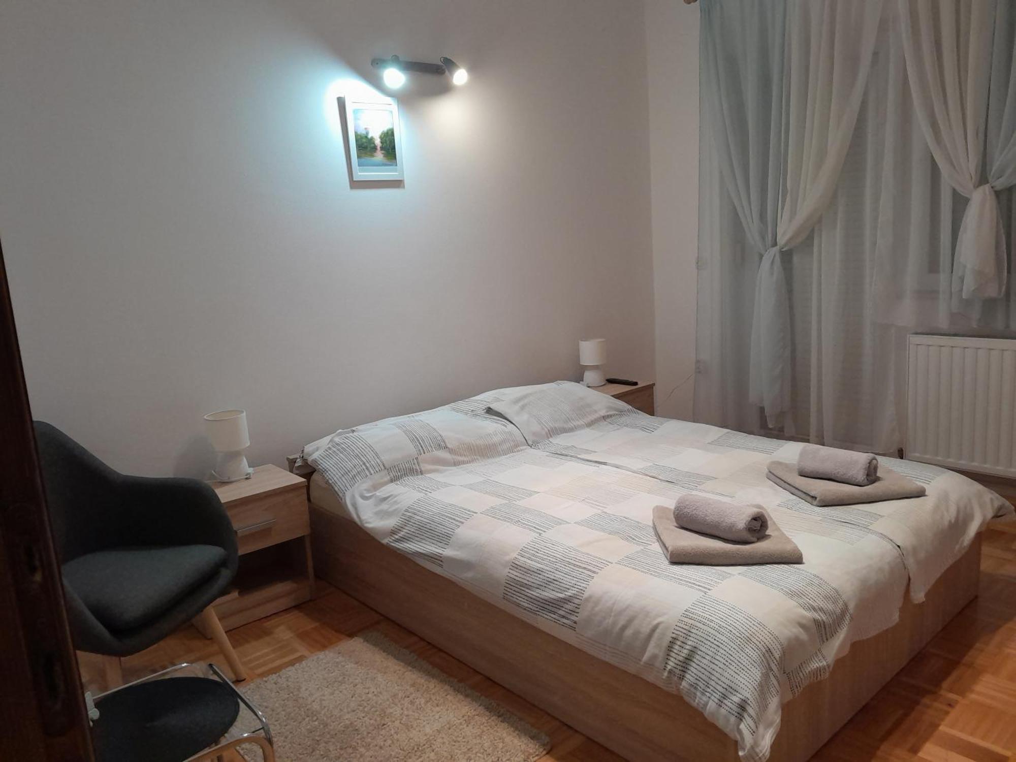 Apartman Kod Dide I Bake Вуковар Екстериор снимка